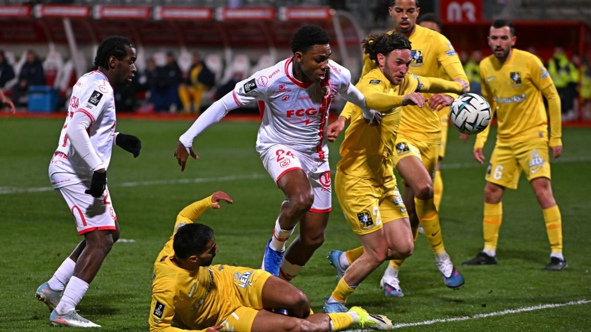 AS Nancy-Lorraine – Le Mans : L’Erreur de Victor Orakpo Pèse Lourd Dans un Match Décisif
